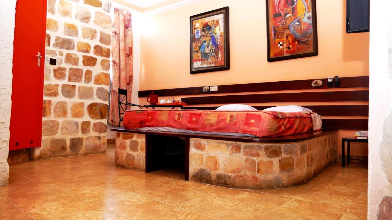 לומה Residence Hoteliere Oceane מראה חיצוני תמונה